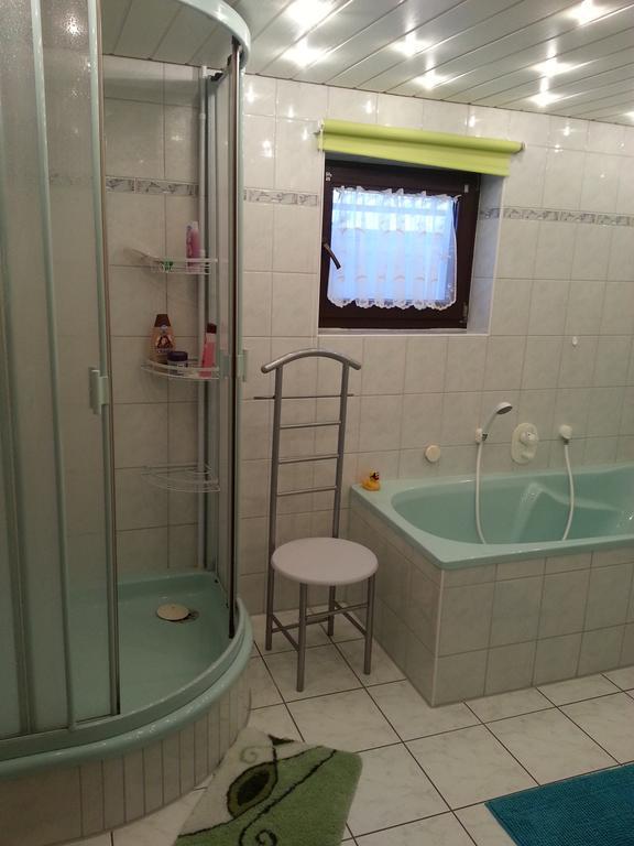 Ferienwohnung Rosenparadies Kröpelin Exterior foto